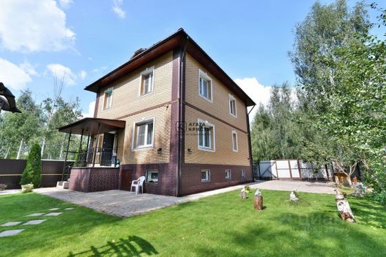 Аренда дома, 208,5 м², с участком 6,7 сотки