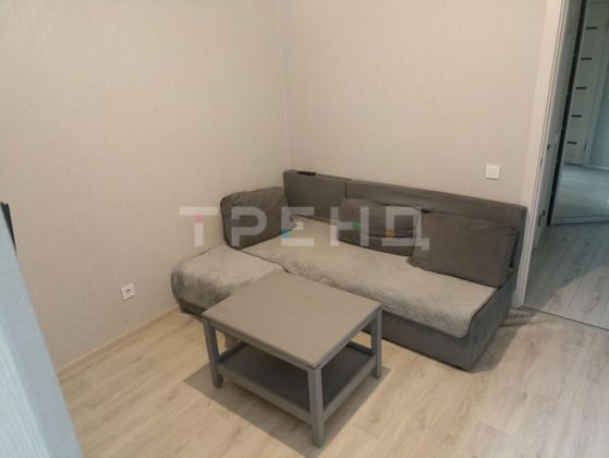 Продажа 1-комнатной квартиры 42 м², 2/10 этаж