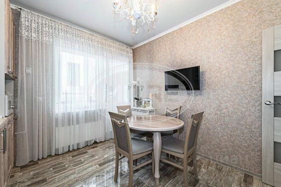 Продажа 2-комнатной квартиры 56 м², 2/8 этаж