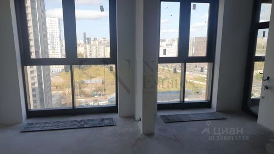 Продажа 3-комнатной квартиры 81 м², 23/25 этаж