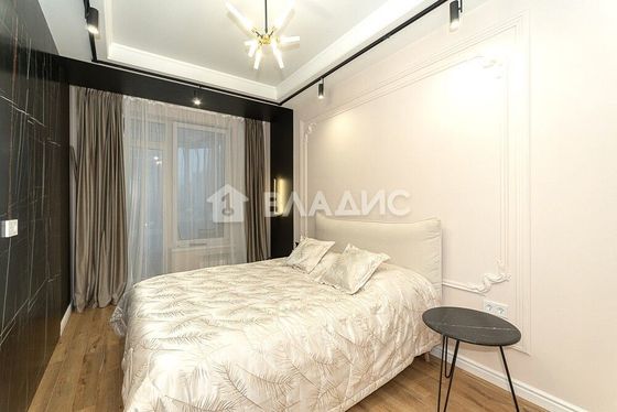 Продажа 1-комнатной квартиры 63 м², 2/8 этаж