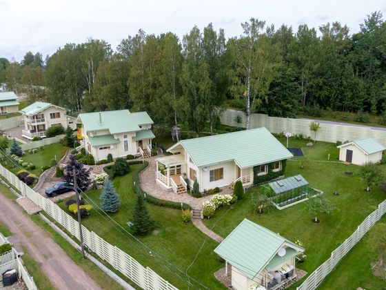 Продажа дома, 330 м²