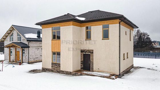 Продажа дома, 160 м², с участком 6 соток