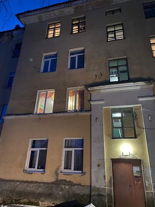 Продажа 2 комнат, 42,9 м², 4/4 этаж