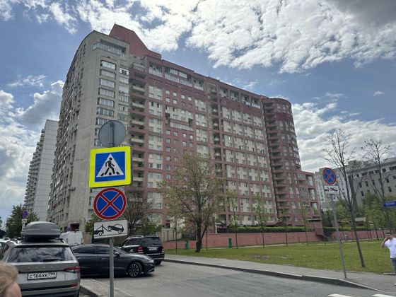 Продажа 3-комнатной квартиры 122,2 м², 10/19 этаж