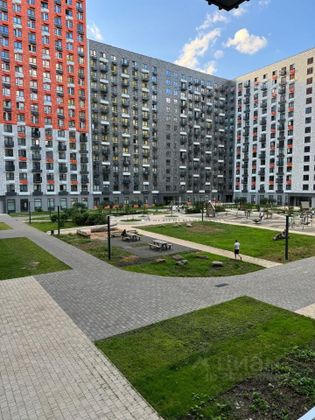 Продажа 3-комнатной квартиры 75,8 м², 2/25 этаж