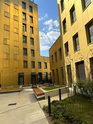 Продажа 3-комнатной квартиры 145 м², 3/8 этаж