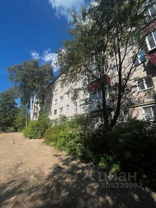 Продажа 2-комнатной квартиры 42,7 м², 1/5 этаж