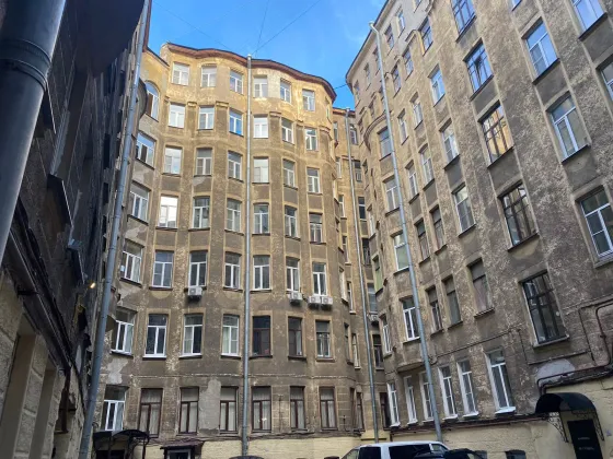 Продажа многокомнатной квартиры 110,2 м², 3/7 этаж