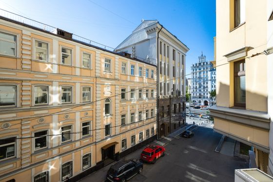 Продажа 3-комнатной квартиры 120 м², 3/9 этаж