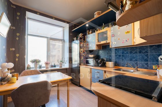 Продажа 2-комнатной квартиры 57,1 м², 2/5 этаж