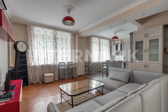 Продажа 2-комнатной квартиры 97,1 м², 2/8 этаж