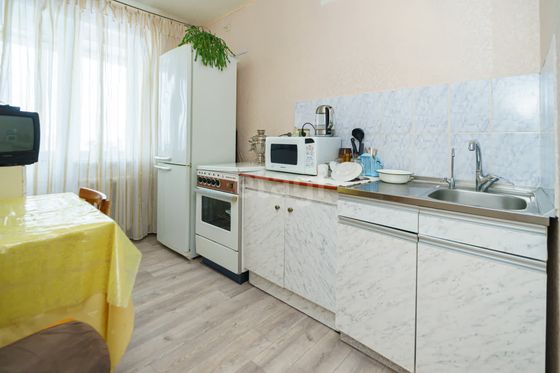 Продажа 3-комнатной квартиры 68 м², 9/9 этаж