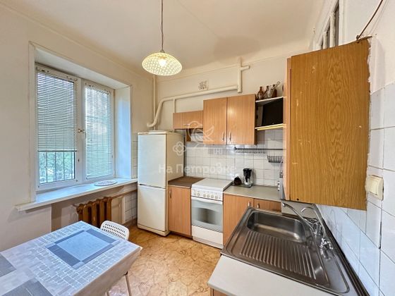 Продажа 2-комнатной квартиры 54 м², 1/3 этаж