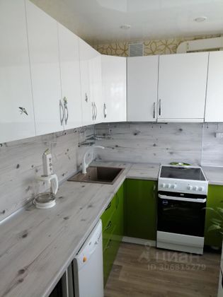 Продажа 3-комнатной квартиры 61 м², 4/5 этаж