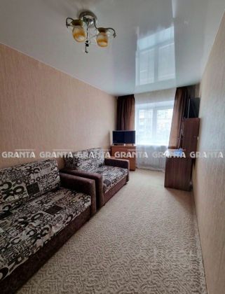 Продажа 3-комнатной квартиры 56 м², 2/5 этаж