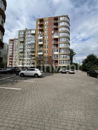 Продажа 2-комнатной квартиры 73 м², 9/9 этаж