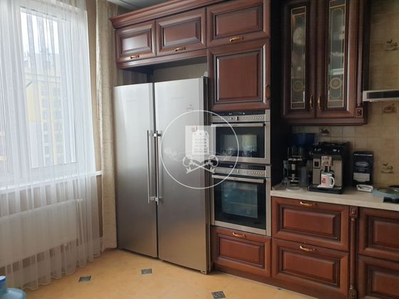 Продажа 3-комнатной квартиры 102,7 м², 14/17 этаж