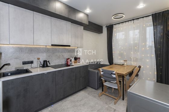 Продажа 2-комнатной квартиры 55 м², 1/3 этаж