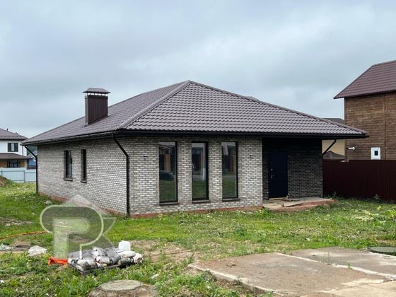 Продажа дома, 140 м², с участком 10 соток