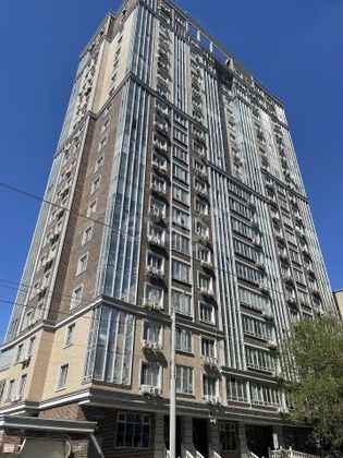 Продажа 4-комнатной квартиры 144 м², 15/20 этаж