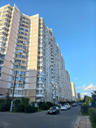 Продажа 1-комнатной квартиры 42 м², 9/17 этаж