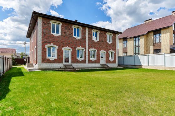 Продажа дома, 265 м², с участком 7,7 сотки