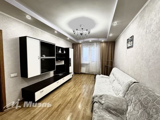 Продажа 2-комнатной квартиры 53,7 м², 13/17 этаж