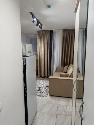 Аренда квартиры-студии 20 м², 16/27 этаж