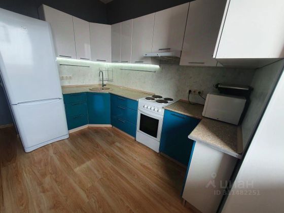 Продажа 2-комнатной квартиры 63 м², 13/17 этаж