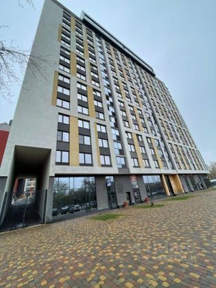 Продажа 3-комнатной квартиры 64 м², 13/17 этаж