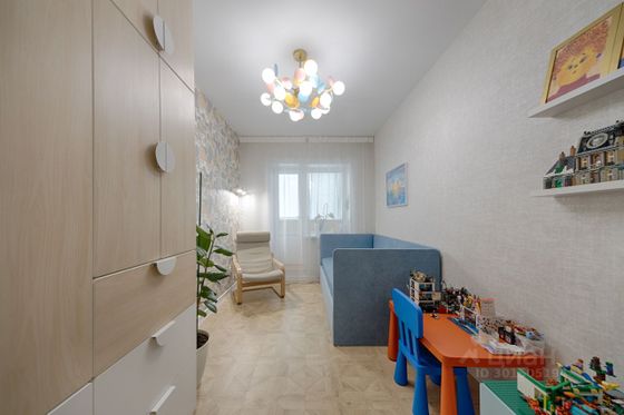 Продажа 2-комнатной квартиры 60 м², 3/10 этаж