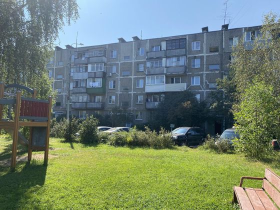 Продажа 4-комнатной квартиры 60 м², 2/5 этаж