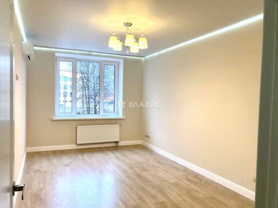 Продажа 2-комнатной квартиры 64 м², 2/17 этаж