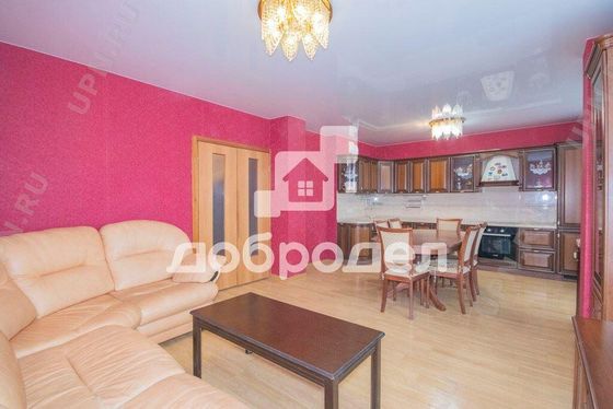 Продажа 3-комнатной квартиры 82 м², 8/19 этаж