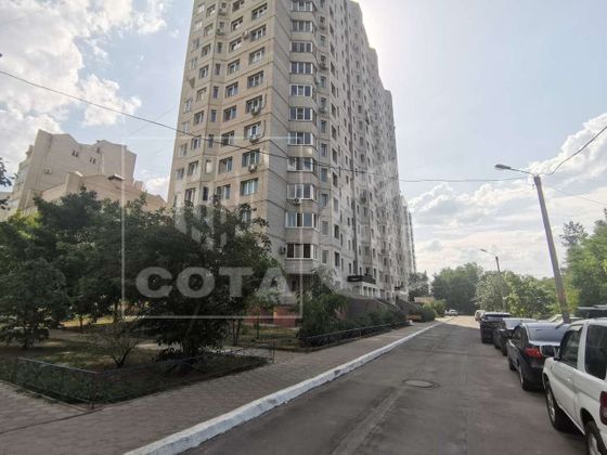 Продажа 3-комнатной квартиры 80 м², 14/17 этаж