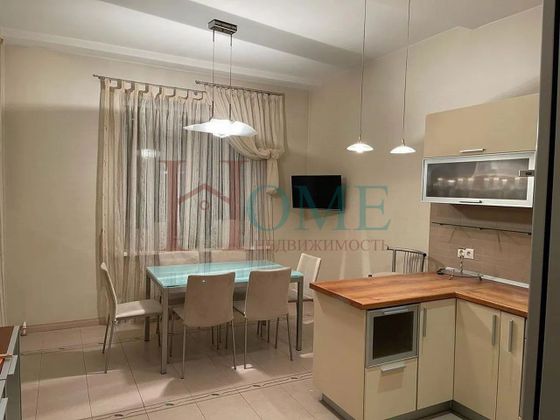 Аренда 3-комнатной квартиры 115 м², 10/11 этаж