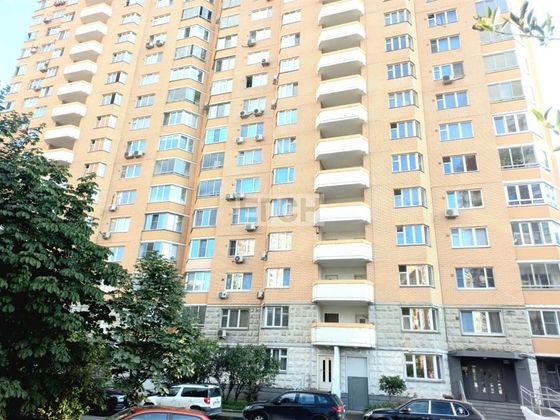 Продажа 2-комнатной квартиры 90 м², 8/25 этаж