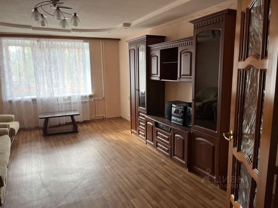 Продажа 3-комнатной квартиры 90 м², 2/10 этаж