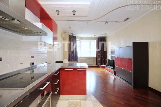 Аренда 3-комнатной квартиры 80 м², 14/15 этаж