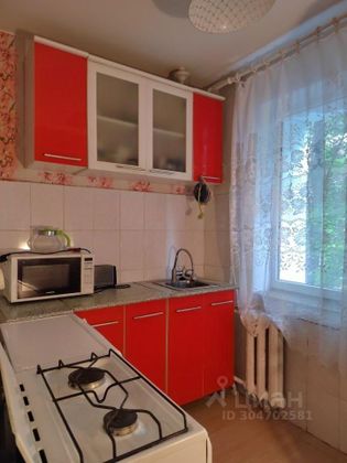 Продажа 3-комнатной квартиры 56 м², 2/5 этаж