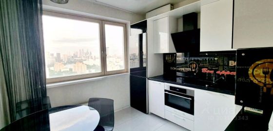 Продажа 2-комнатной квартиры 58 м², 22/24 этаж