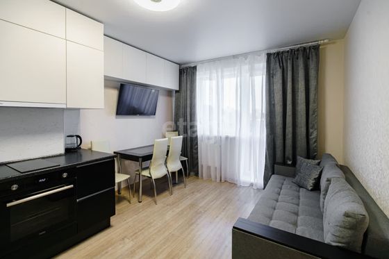 Продажа 1-комнатной квартиры 42,6 м², 3/12 этаж