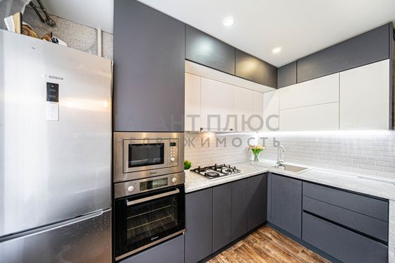 Продажа 3-комнатной квартиры 63,5 м², 4/10 этаж