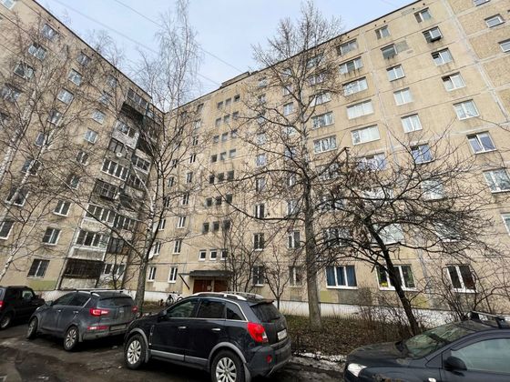 Продажа 2-комнатной квартиры 50,4 м², 1/9 этаж