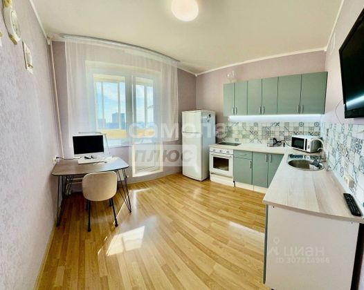 Продажа 1-комнатной квартиры 42 м², 22/25 этаж