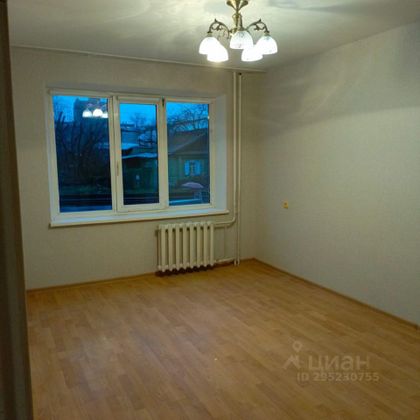 Продажа 2-комнатной квартиры 54 м², 1/10 этаж