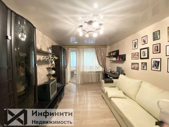 Продажа 3-комнатной квартиры 63 м², 2/6 этаж