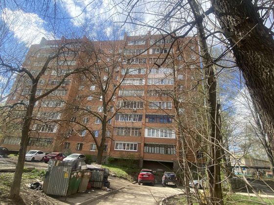 Продажа 4-комнатной квартиры 72 м², 2/10 этаж