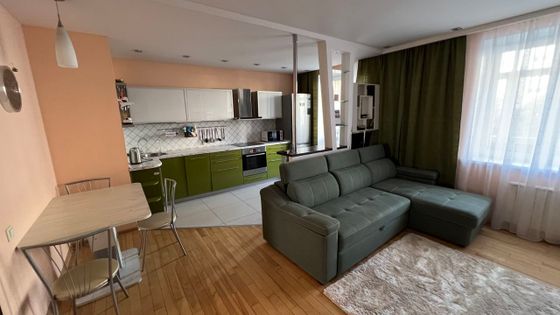 Продажа 2-комнатной квартиры 73 м², 3/10 этаж